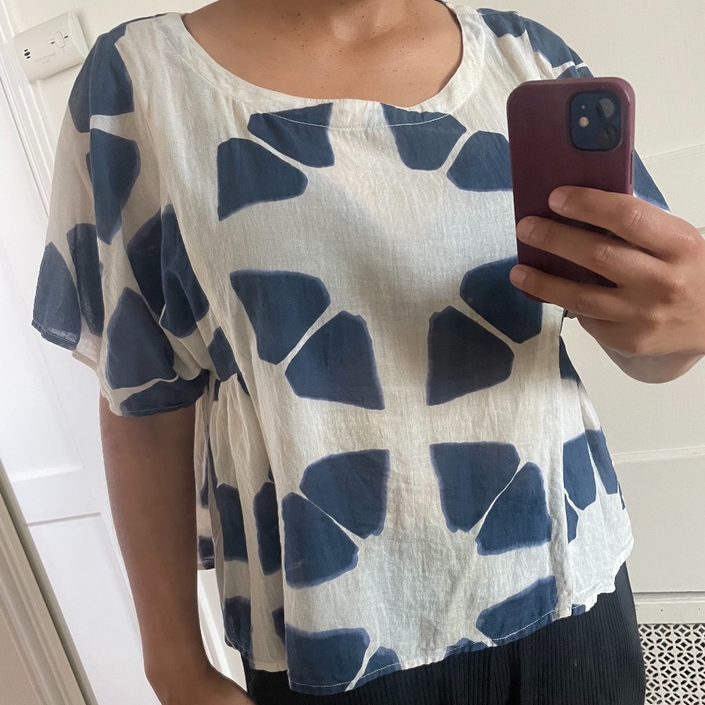 Odells Blue and White Flowy top